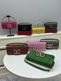 Picture of Valentino Lady Handbags _SKUfw141558924fw